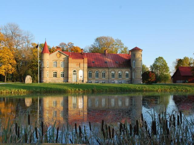 Puidust akende ja uste taastamine